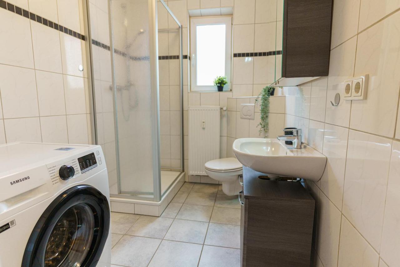 Grosszuegiges Apartment Mit Balkon Fuer Monteure Und Feriengaeste Dillingen an der Saar Dış mekan fotoğraf
