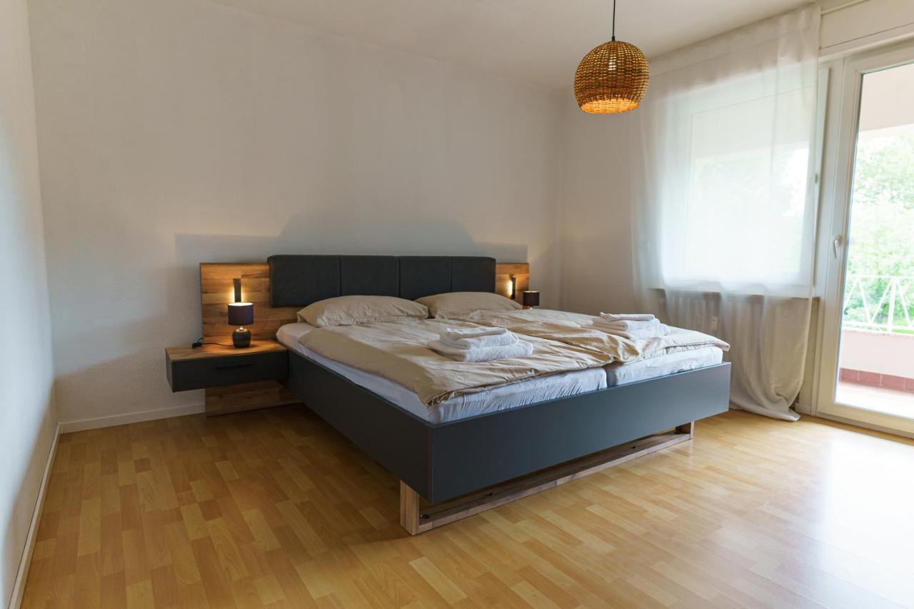 Grosszuegiges Apartment Mit Balkon Fuer Monteure Und Feriengaeste Dillingen an der Saar Dış mekan fotoğraf